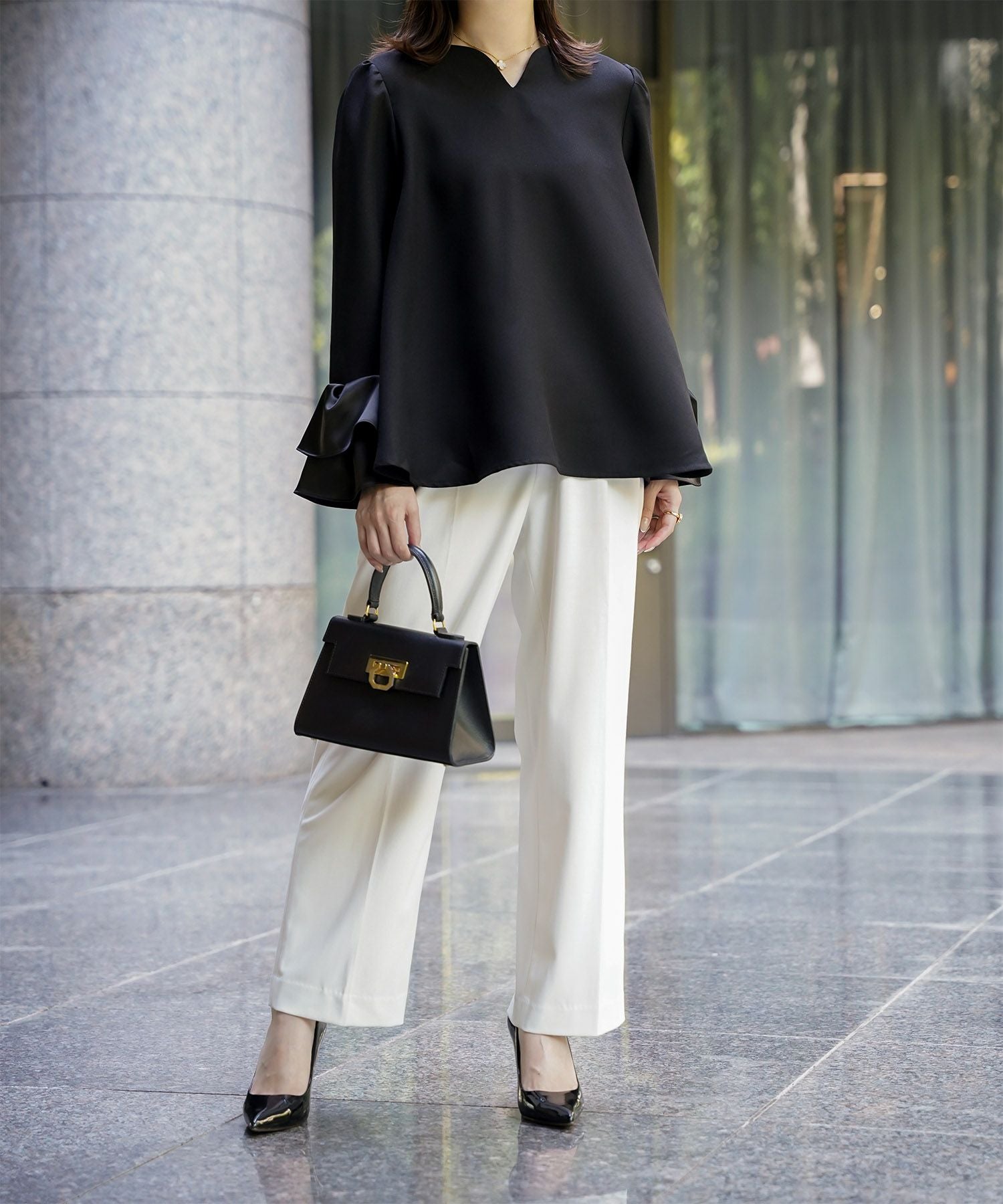 SPRING-SALE サテン ベルスリーブ ブラウス HUIT 全3色｜hit841-0315