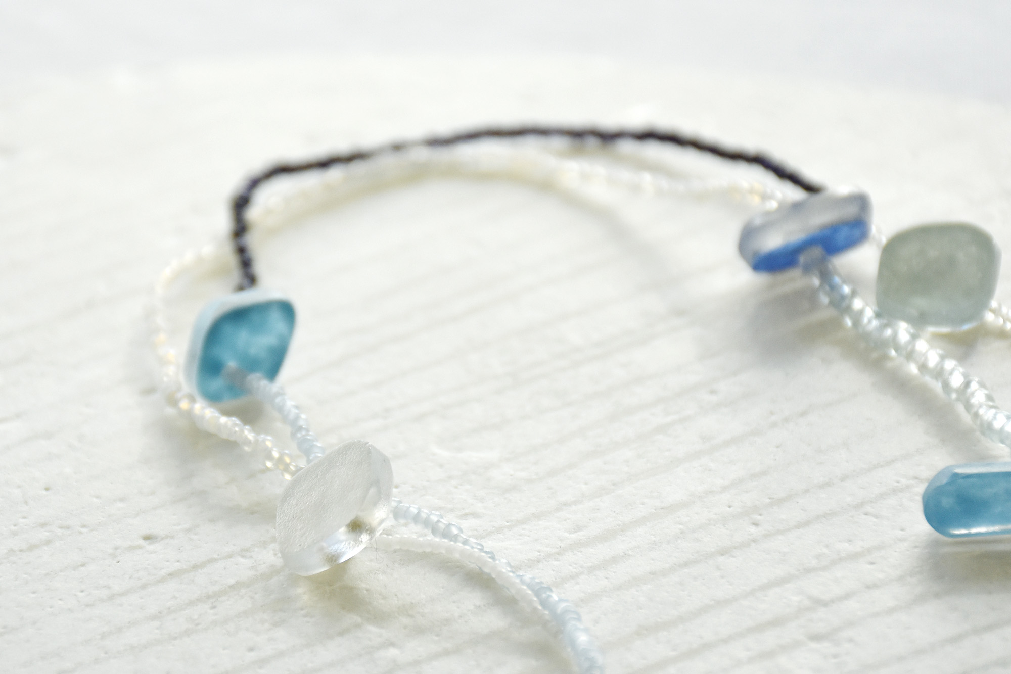 花の色を纏うやわらかなガラス [ 八木麻子 ] ＝ winter bouquet