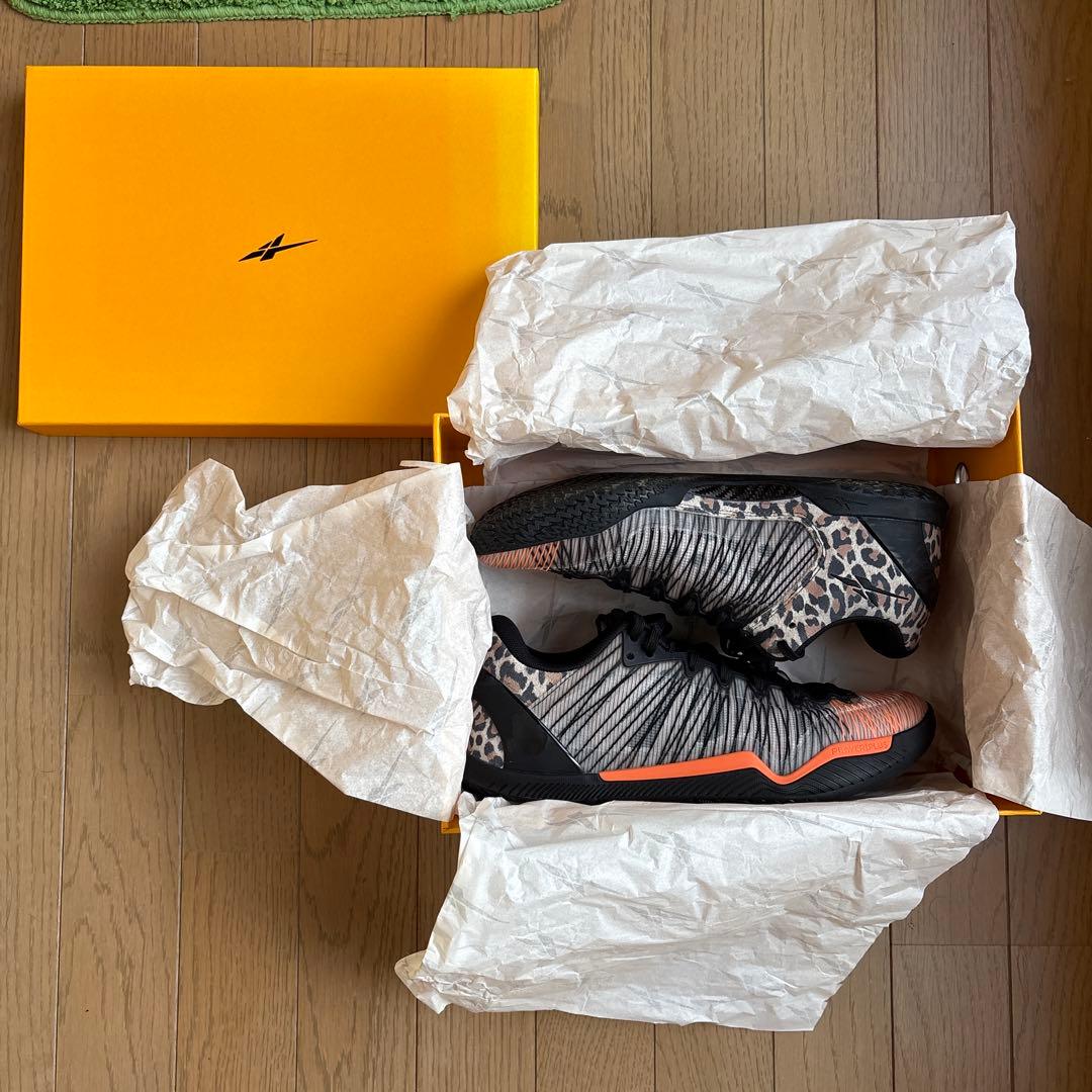 プレイヤー1 LEGO Instructions | Spinjitzu Slam Kai vs. Samurai | 70684 | LEGO