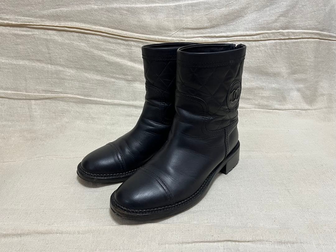 シャネル レザー ブーツ マトラッセ キルティング ココマーク ブラック