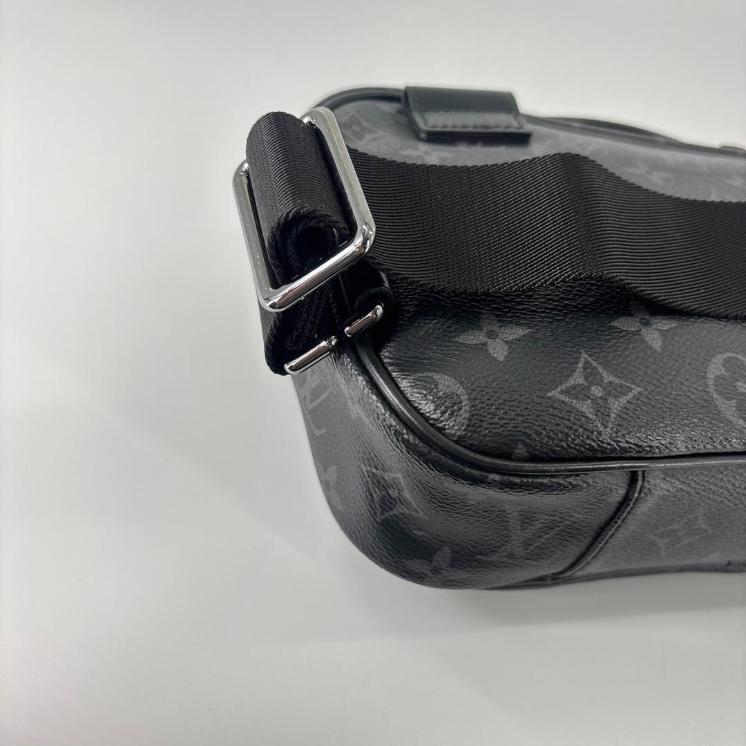 超極美品 ルイヴィトン モノグラムエクリプス バムバッグ M42906
