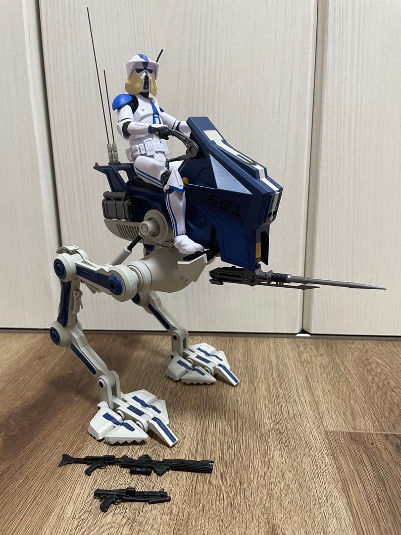 スターウォーズ　６インチ カスタムクローントルーパー　&　AT-RT非正規品 ☆特価品 【テレビ・マスターピース】 『スター・ウォーズ：クローン