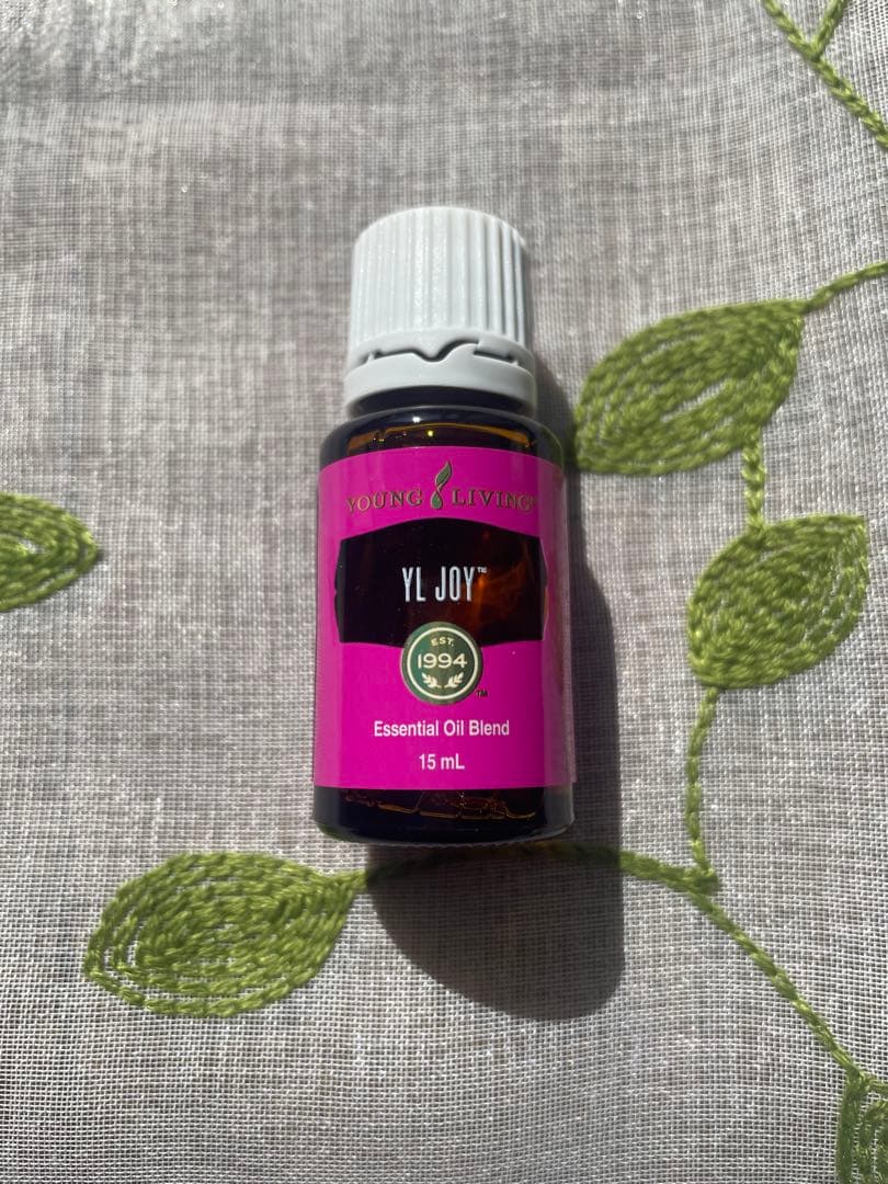 ♡ ヤングリヴィング ワイエルジョイエッセンシャルオイル 15mL