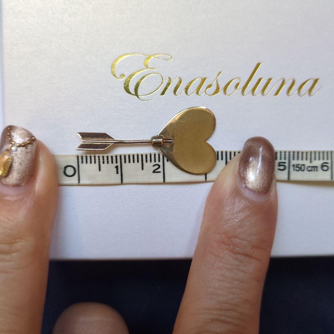 エナソルーナ ハートアローピアス k10 - メルカリ