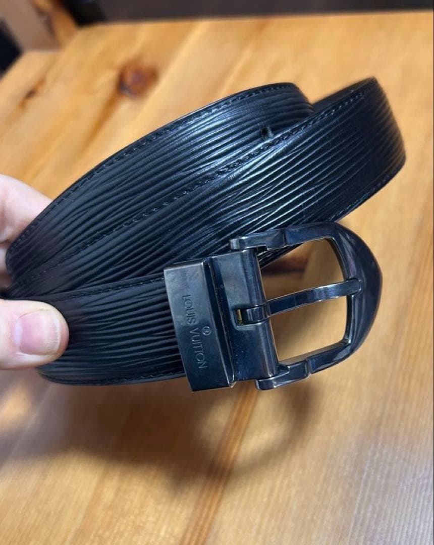 ルイ・ヴィトン エピ ブラックレザーベルト - メルカリ