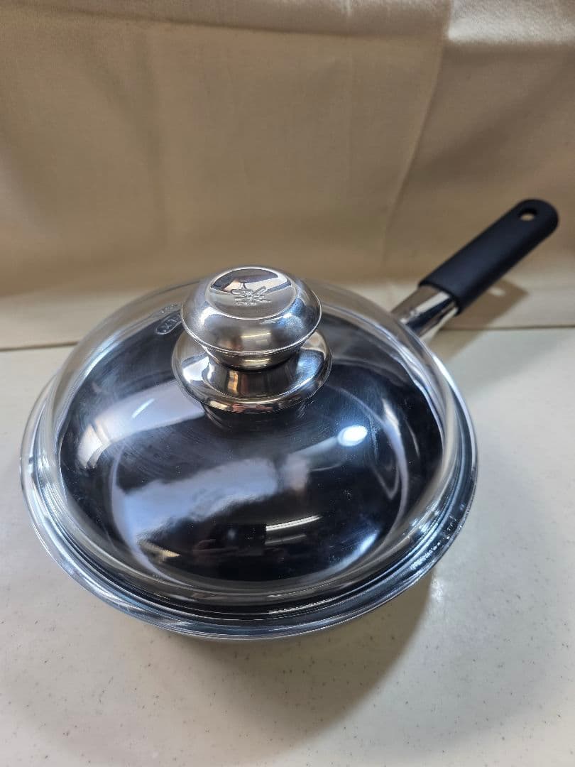 WMF フュージョンテック ミネラルフライパン 20cm プラチナム ガラス蓋付 楽天市場】【2大特典】WMF ヴェーエムエフ フライパン 無水調理 IH対応