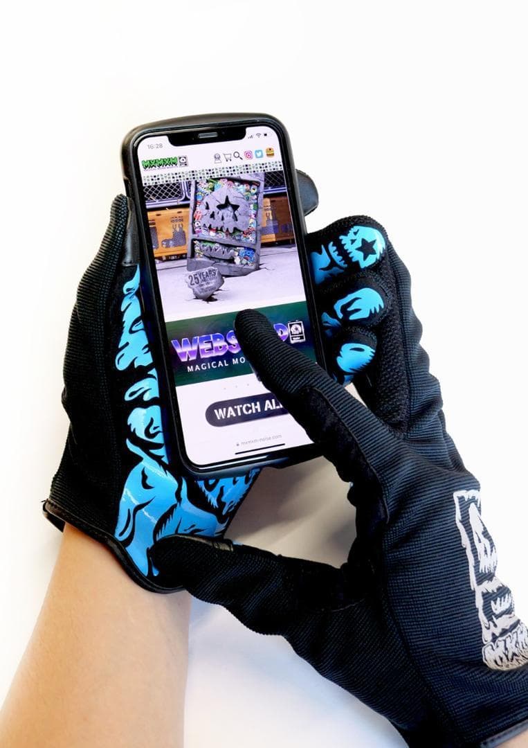 専用 新品 サンタクルーズ x MxMxM スクリーミングハンドグローブ 黒緑