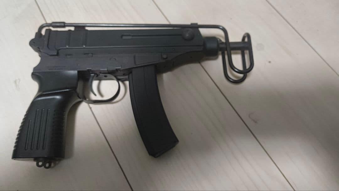 Vz61 電動ガン 東京マルイ 18禁 Amazon | 東京マルイ(TOKYO MARUI) No.5 スコーピオン Vz.61 本体