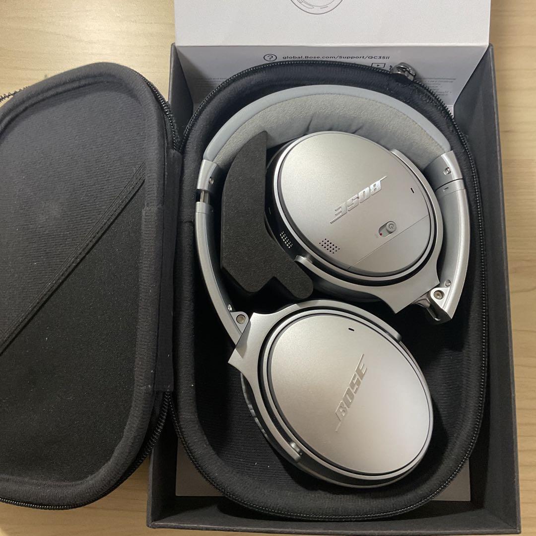 【イヤーパッド交換済】Bose QuietComfort 35 II シルバー 美品・イヤーパッド交換済み】BOSE QuietComfort 35 シルバー ボーズの