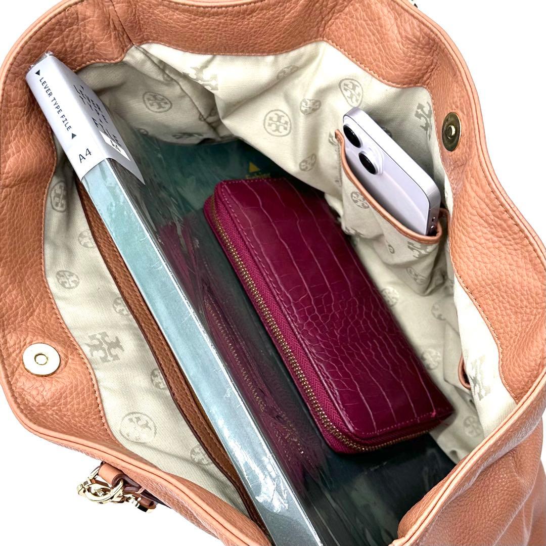 極美品✨トリーバーチ トートバッグ しぼ革 ボンボンチャーム ブラウン
