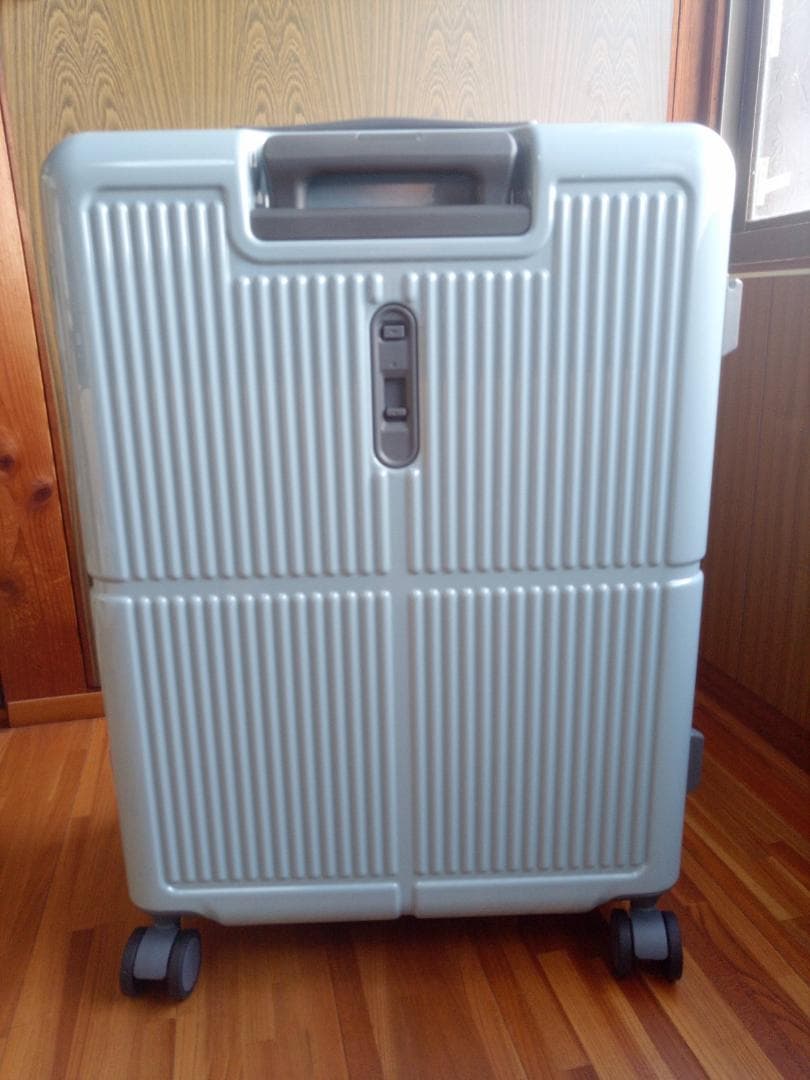 ACE 『ファームロード』05892 Mサイズスーツケース（アイスグレー