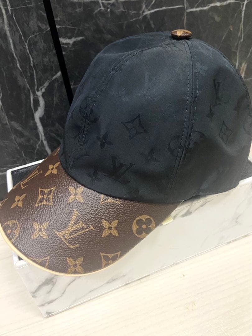LOUISVUITTON ルイヴィトン〈キャップ ウ パ キャップ 〉モノグラム 楽天市場】【新品】 ルイヴィトン キャップ ビーマイキャップ Mサイズ