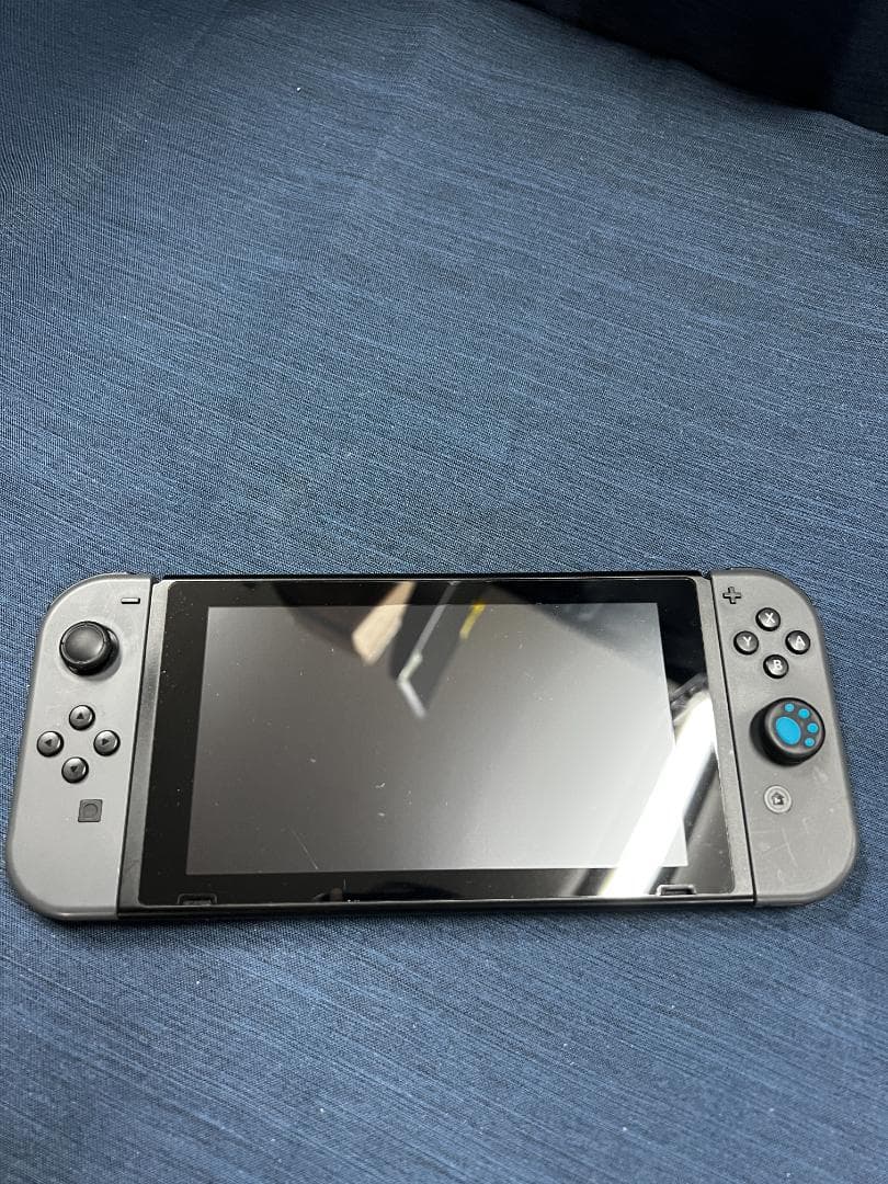 Nintendo Switch 本体のみ グレー HAC-001 Amazon.co.jp: Nintendo Switch with Gray Joy‑Con - HAC-001 : ゲーム