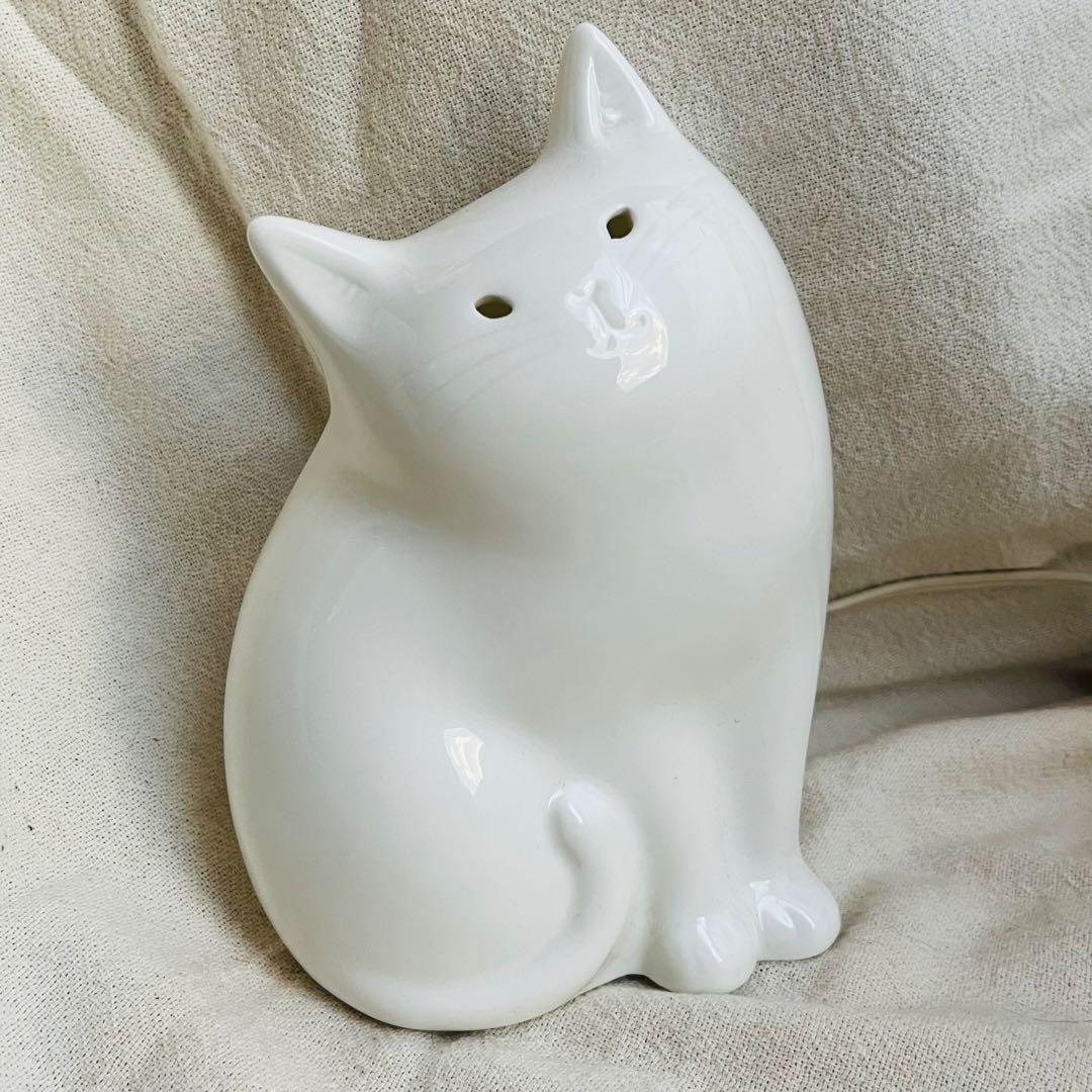 NARUMI 伸 猫型 陶器ランプ テーブルランプ ナルミ ボーンチャイナ 限定生産品 NARUMI 伸 猫型 陶器ランプ テーブルランプ ナルミ ボーン