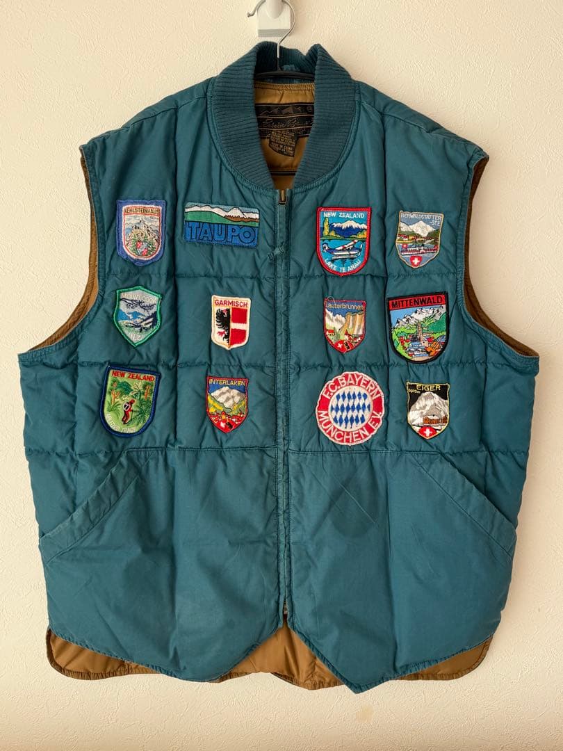 エディバウワー　80s ダウンベスト　ヴィンテージワッペン　サイズL Eddie Bauer - 80s Eddie Bauer ダウンベスト 黒タグ ヴィンテージ