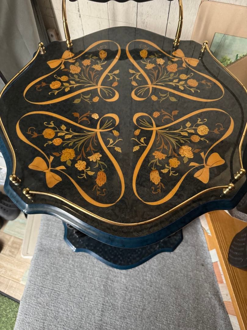 希少 イタリア製 象嵌細工 バーズアイ キャスター付き キッチンワゴン イタリアンスタイル 象嵌ワゴン 組立式｜おしゃれ家具通販 Y-KAGU