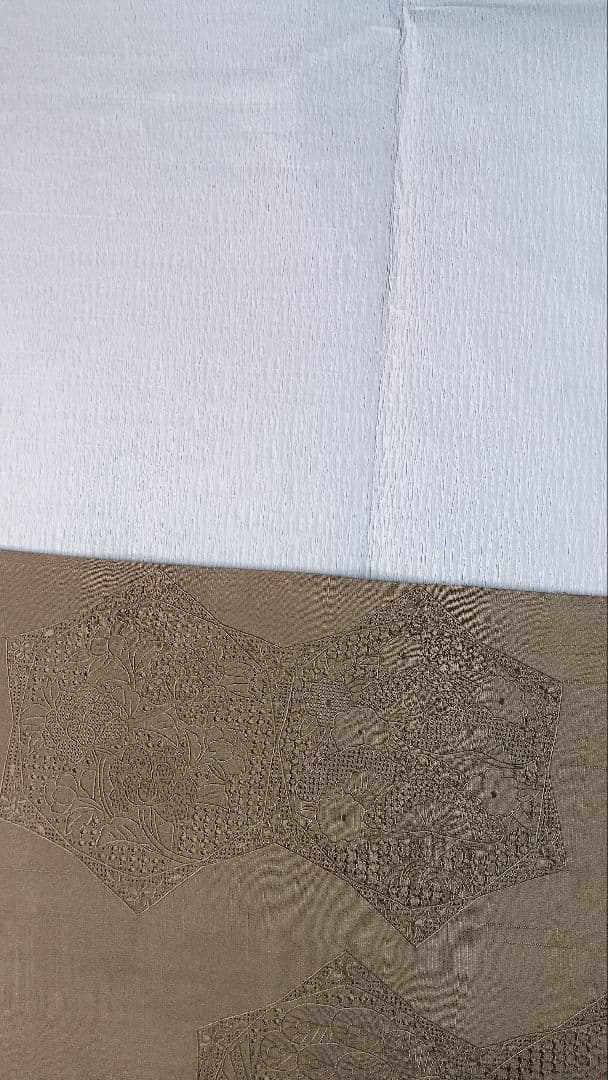 袋帯 スワトウ刺繍 紬地 正倉院花唐草文様 モスグリーン無地 - メルカリ