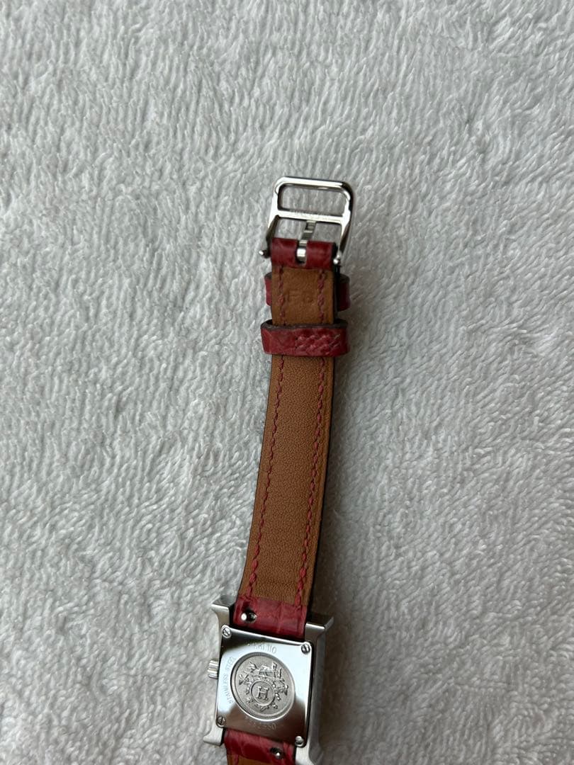 未使用に近いエルメス Hウォッチミニ HH1.110 11Pダイヤ シェル文字盤