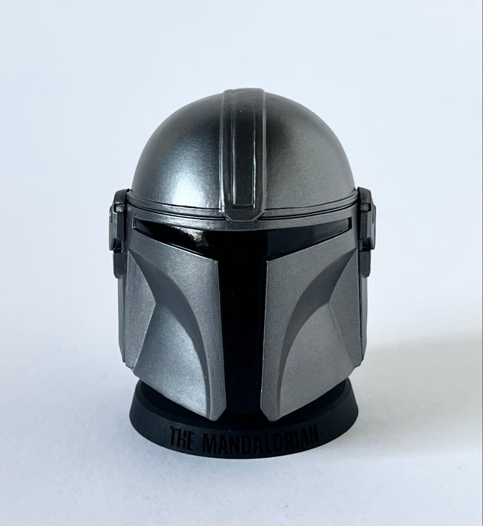 スターウォーズ マンダロリアン ヘルメットフィギュア - メルカリ