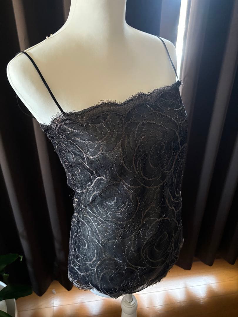 ヴァレンティノトップス★レーストップス★美品 中古・古着通販】VALENTINO (ヴァレンティノ) フローラルレース