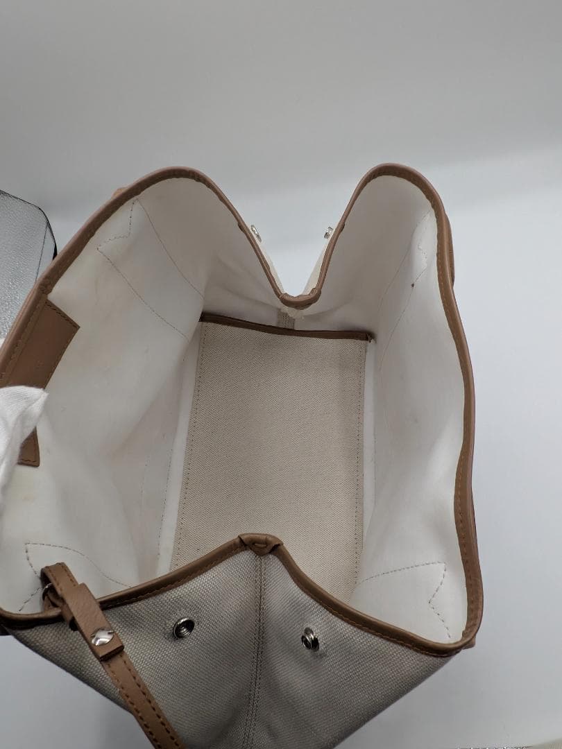 良品✨ バレンシアガ ネイビーカバス キャンバス ベージュ 0LJ - メルカリ