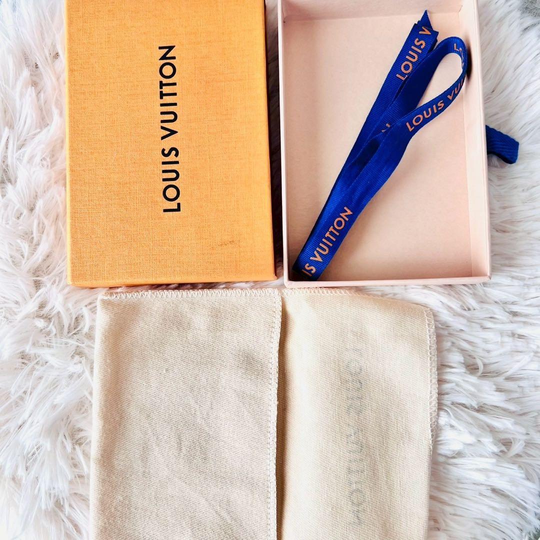 ✨極美品✨ルイヴィトン ポルトクレ LVワンダー オヴシー モノグラム