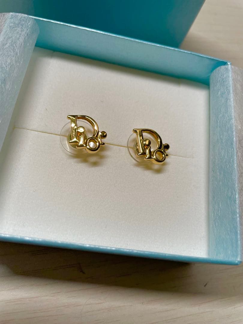 ディオール　ピアス　Dior すぐ届く☆国内発【Dior】ディオール メンズ ピアスセット (Dior