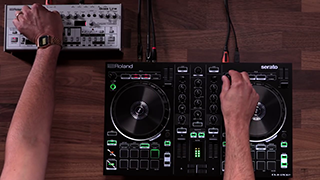 Roland - DJ-202 | DJ Controller